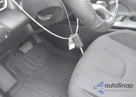 2024 Hyundai Elantra Se z USA, uszkodzony, nr VIN KMHLL4DG7RU823271